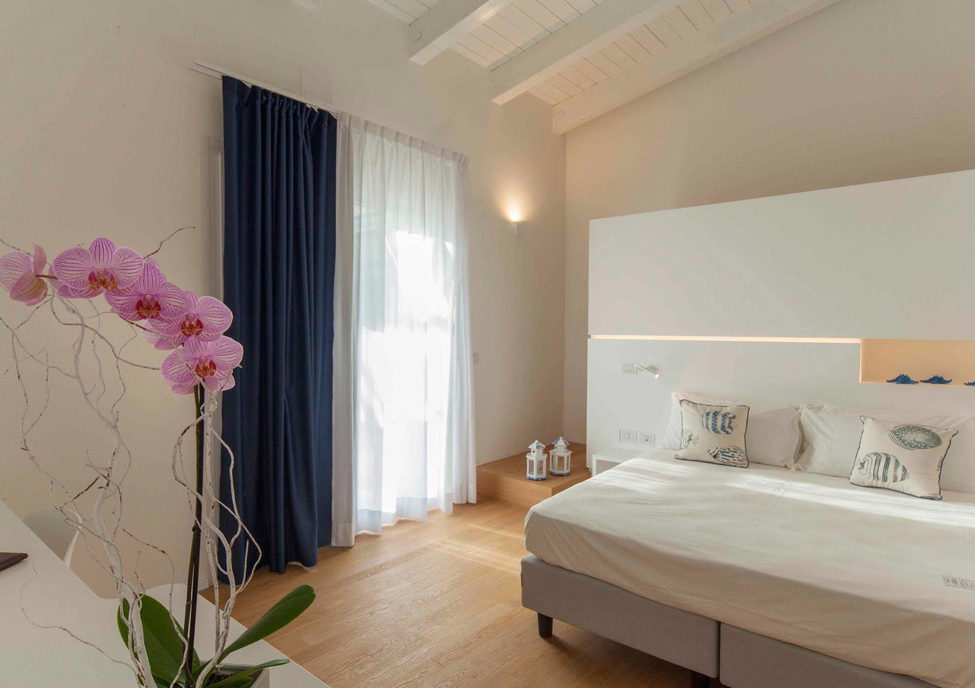 Calapetra Resort Fontane Bianche Esterno foto